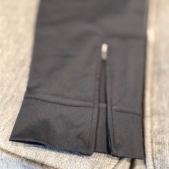 NWT Rhône Commuter Jogger 34 - Picture 4 of 6